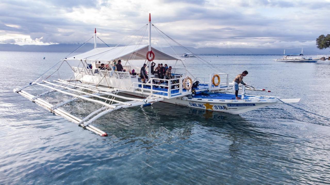 Quo Vadis Dive Resort Moalboal Exterior foto