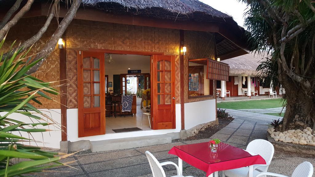 Quo Vadis Dive Resort Moalboal Exterior foto