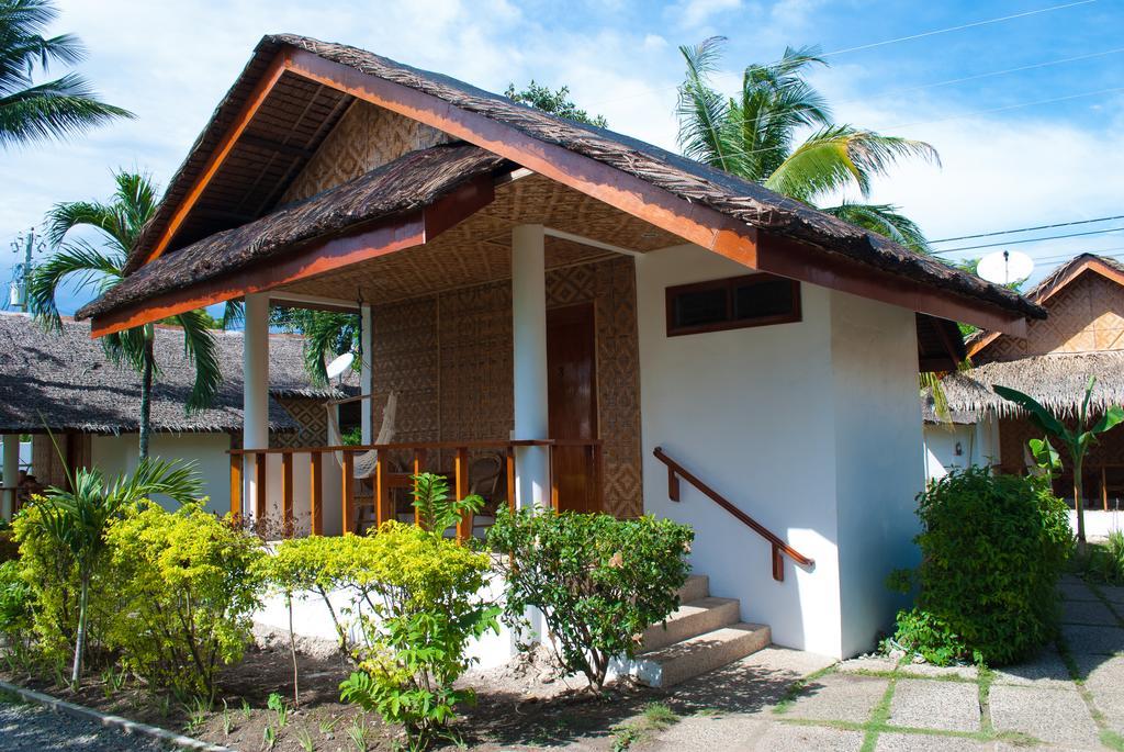 Quo Vadis Dive Resort Moalboal Exterior foto